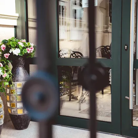 Boutique Macchiato House 4* Novi Sad